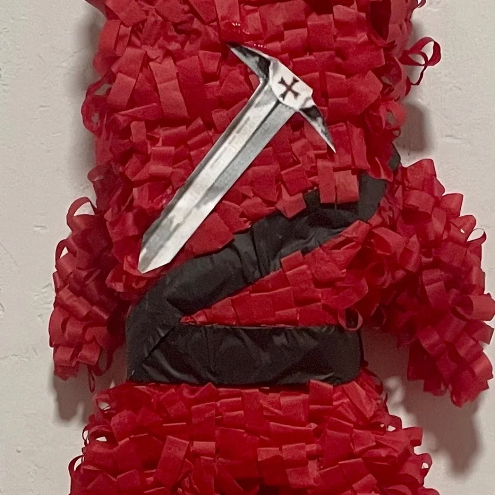 Red Ninja Pinata - Picture 3 of 3